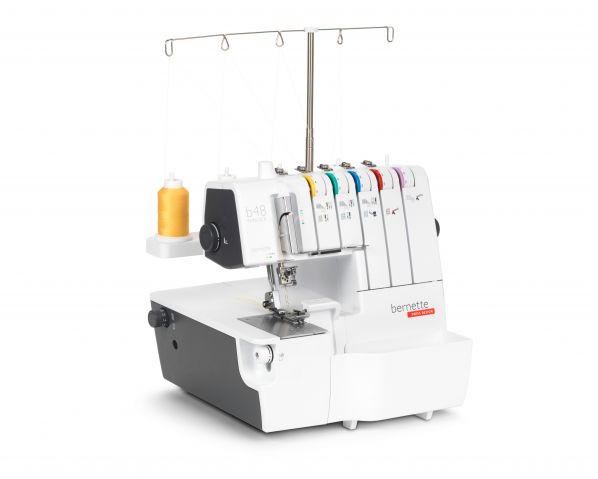 Shopty Macchina tagliacuci e punto copertura Bernette B48 Moda