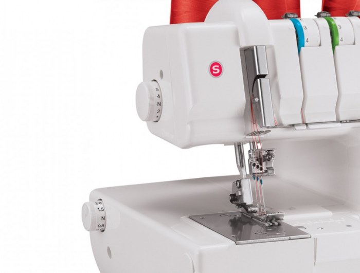 Shopty Macchina punto copertura Singer 14T970C - Cover Stitch In Linea