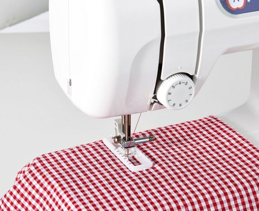 Shopty Macchina per cucire Brother Little Angel KD144S Promozione