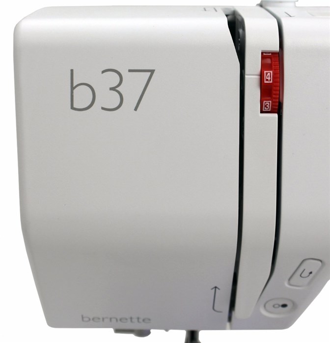 Shopty Macchina per cucire elettronica Bernette B37 Acquista Ora