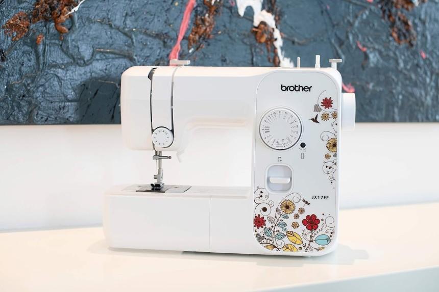 Shopty Brother JX17FE (Fantasy Edition) Macchina per Cucire Automatica con 17 Punti di Cucito Completa e Facile per Principianti - Offerta con Tavolo prolunga e Borsa Saldi Di Fabbrica